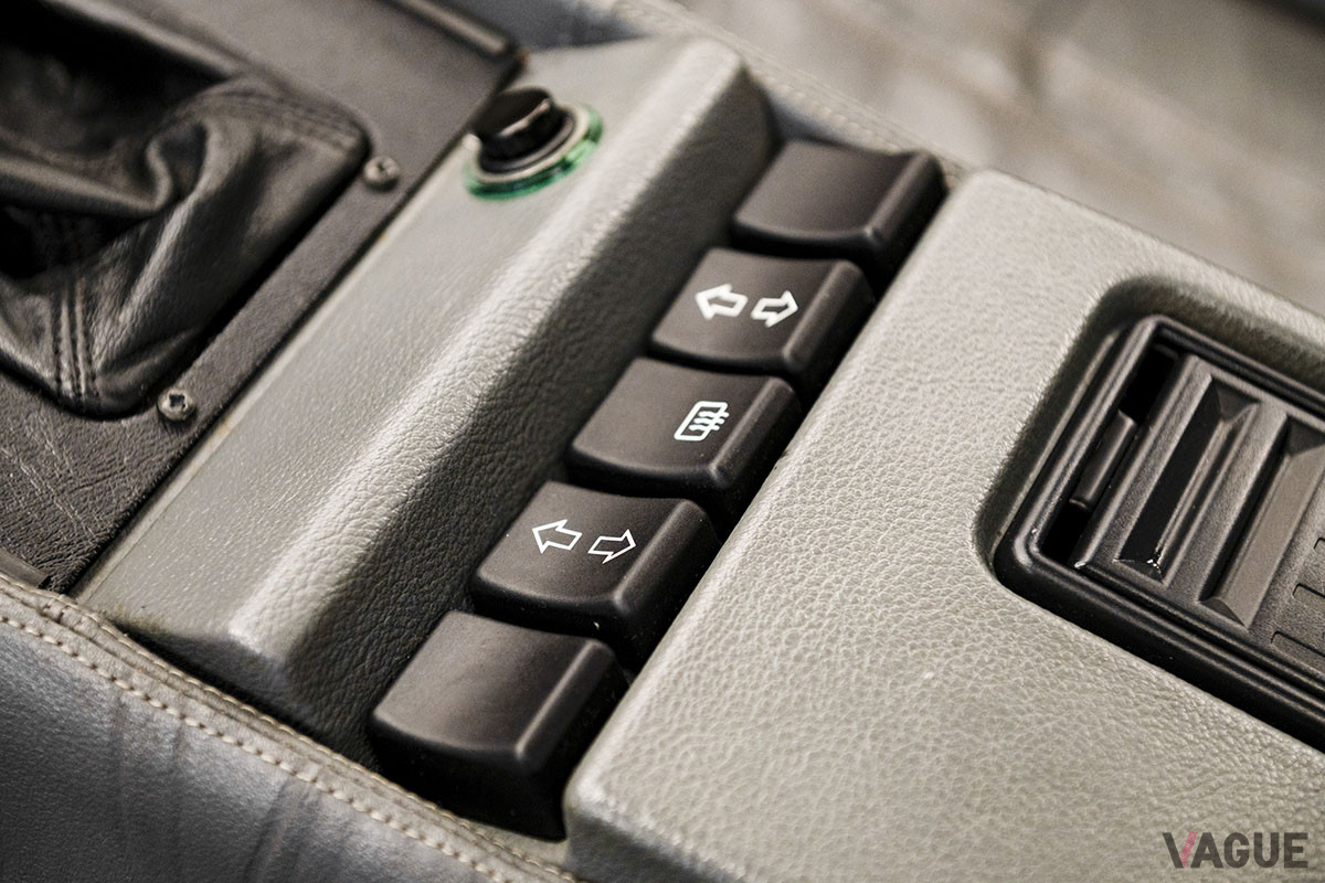 12万3200ドル（邦貨換算約1420万円）で落札されたデロリアン「DMC-12」（C）2021 Courtesy of RM Sotheby's