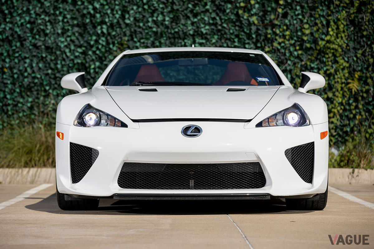 80万8000ドル（邦貨換算約9300万円）で落札されたレクサス「LFA」（C）2021 Courtesy of RM Sotheby's