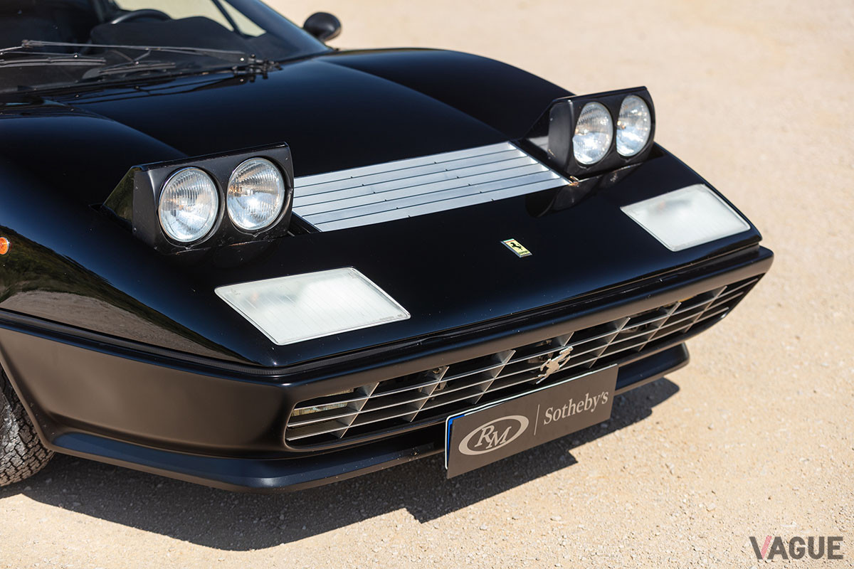 25万2500ユーロ（邦貨換算約3300万円）で落札されたフェラーリ「512BB」（C）2021 Courtesy of RM Sotheby's