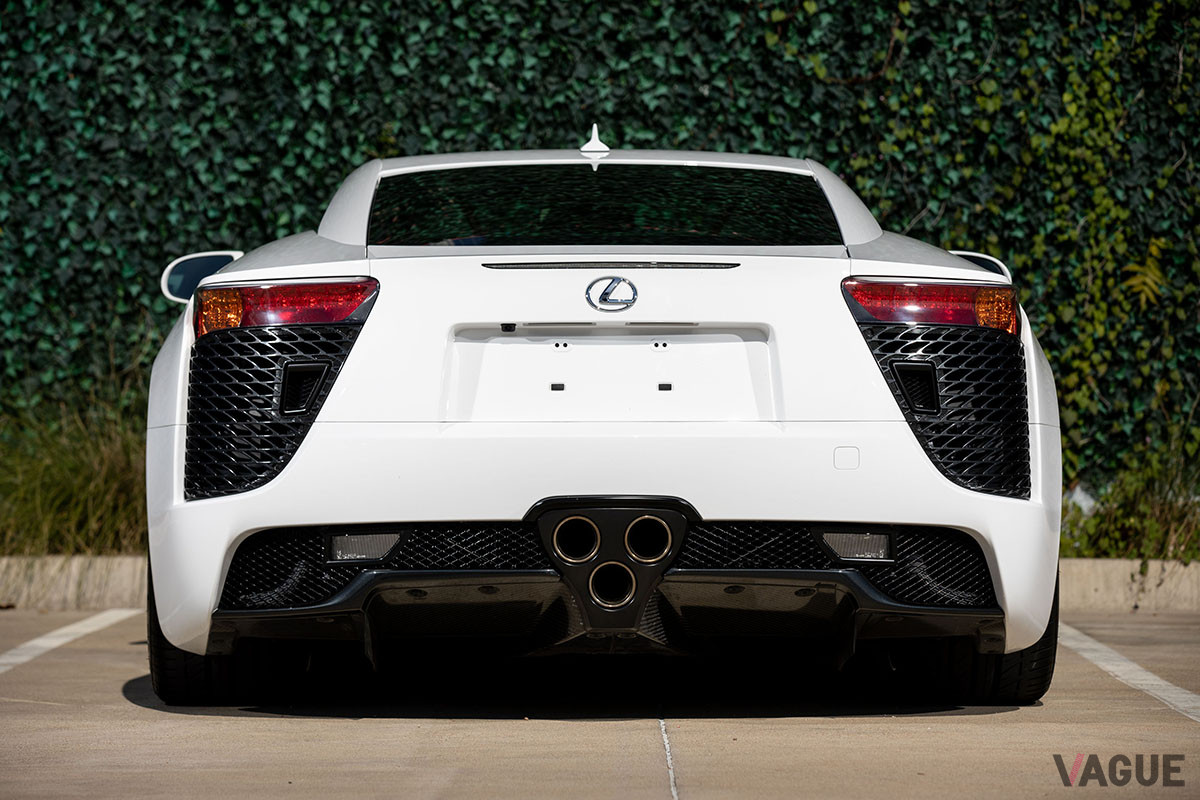 80万8000ドル（邦貨換算約9300万円）で落札されたレクサス「LFA」（C）2021 Courtesy of RM Sotheby's
