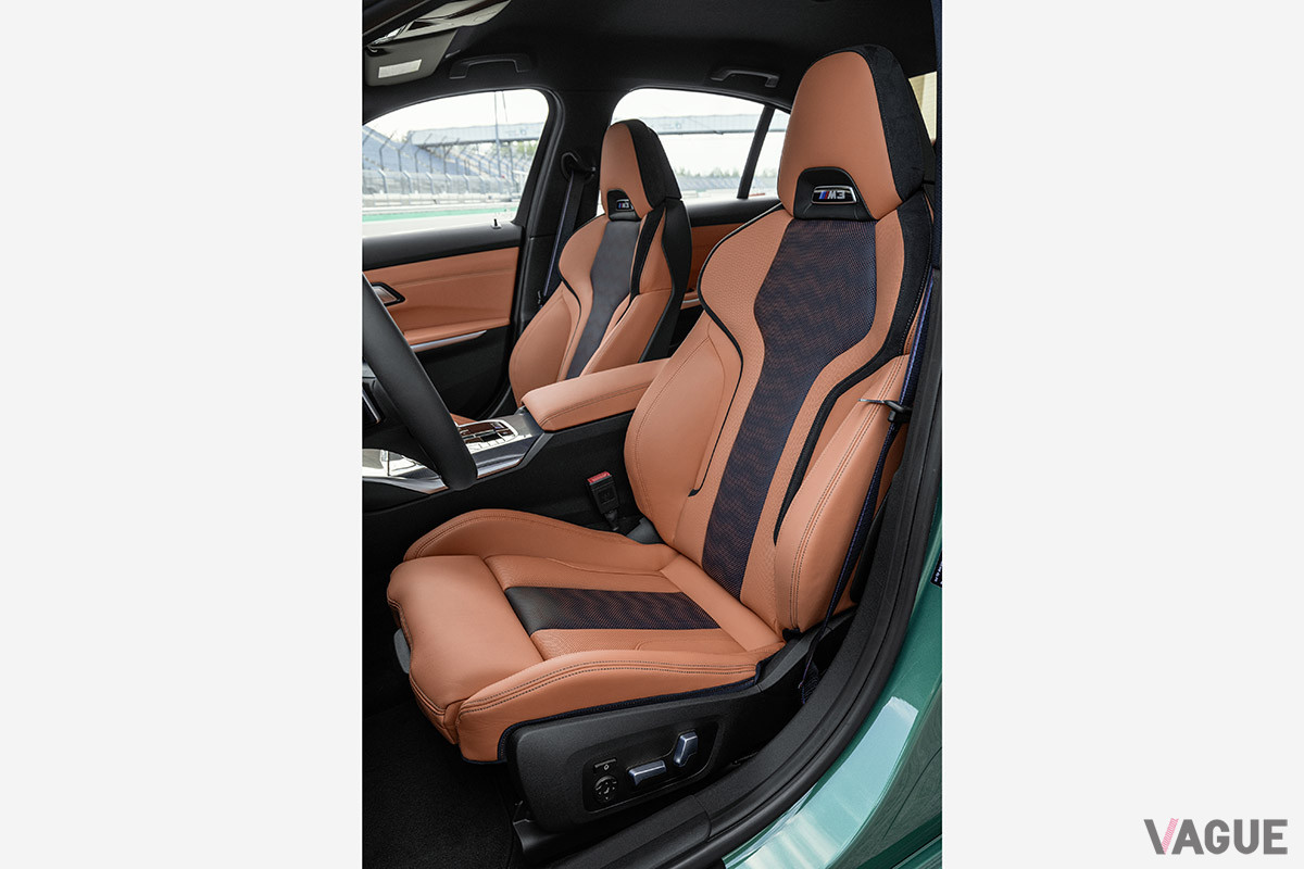 BMW「M3コンペティション」のシート