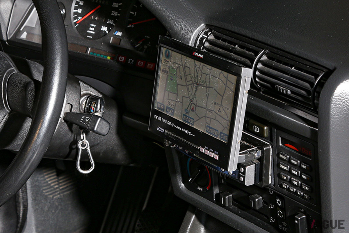 1DINですべてオールインワンだったエクリプスのインダッシュナビ。当時はこれ一択であり、非常に役に立った