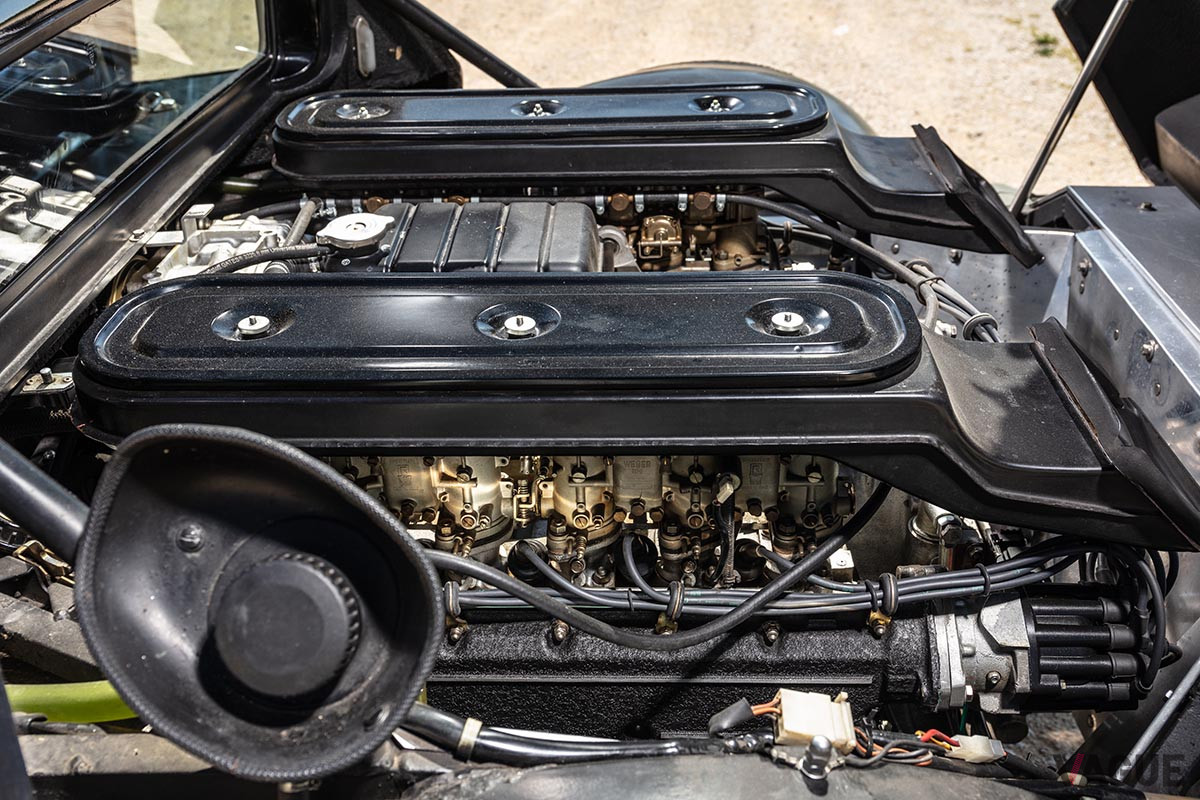 25万2500ユーロ（邦貨換算約3300万円）で落札されたフェラーリ「512BB」（C）2021 Courtesy of RM Sotheby's