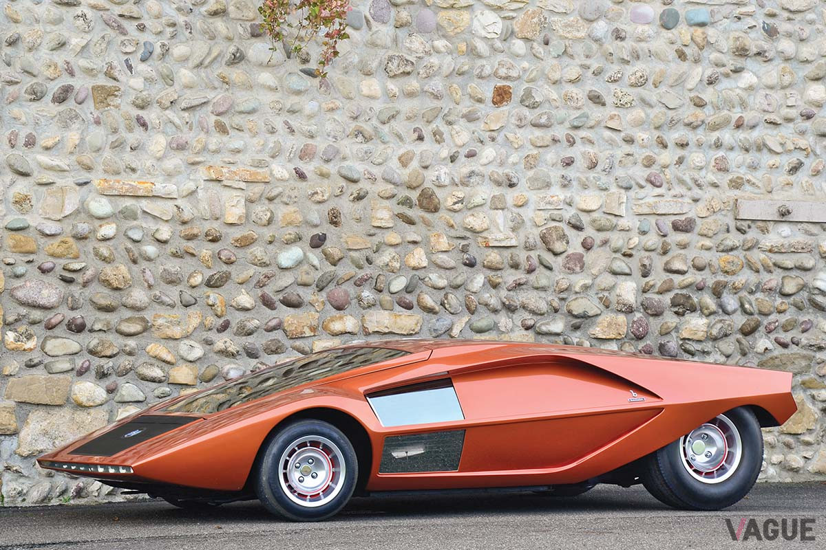 全高はたったの880mm（C）2011 Courtesy of RM Auctions