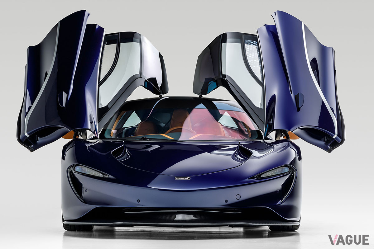 2020年に納車されたばかりのマクラーレン「スピードテール」。新車価格の175万ポンド（約2億4900万円）より高い落札価格になるかに注目が集まる（C）2020 RM Sotheby's