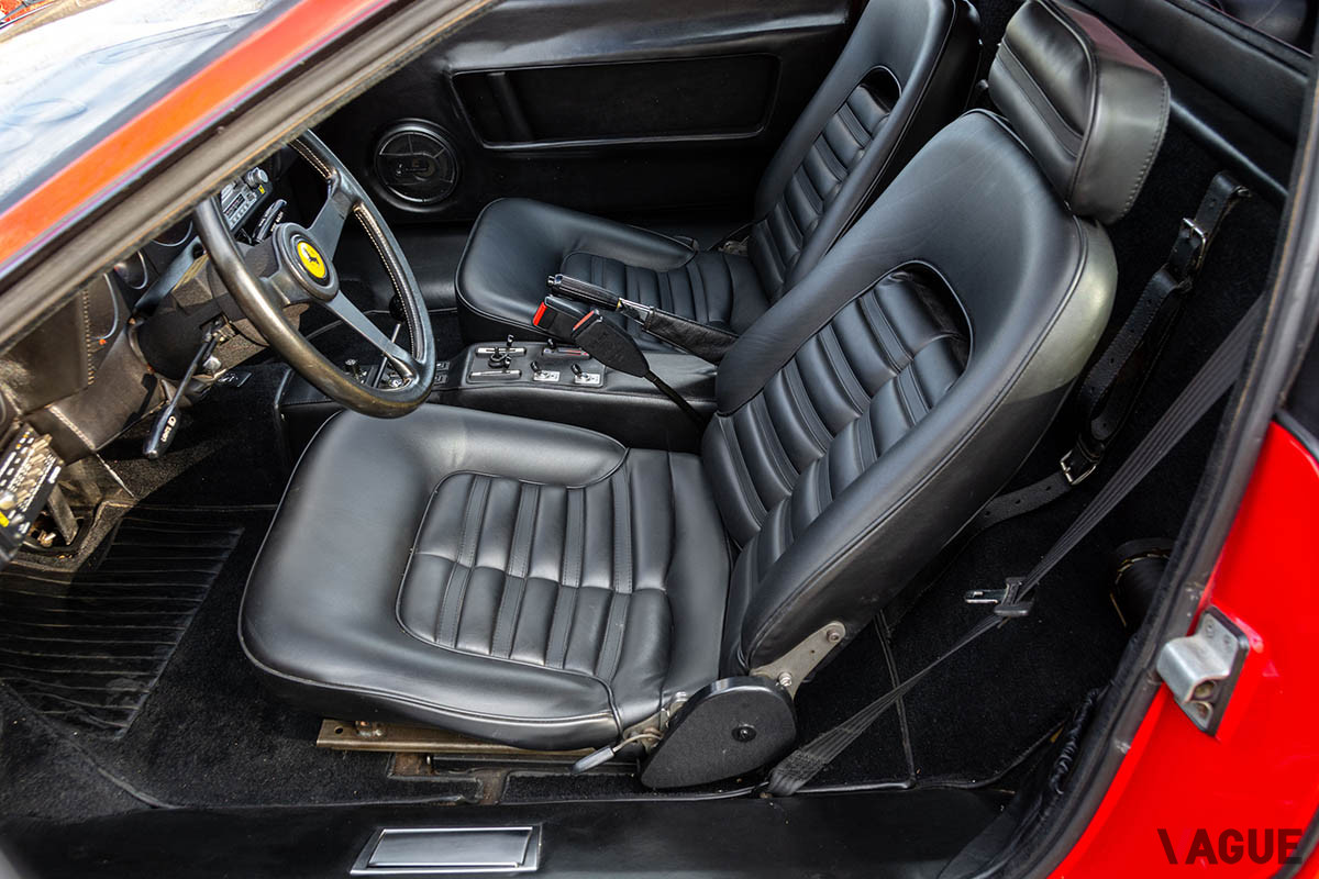 約2600万−3100万円の最低落札価格がついたフェラーリ「512BBi」（C）2020 RM Sothebys