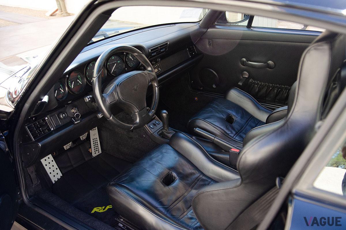 約7920万円で落札されたルーフ「ターボR」（C）2020 Courtesy of RM Sotheby's