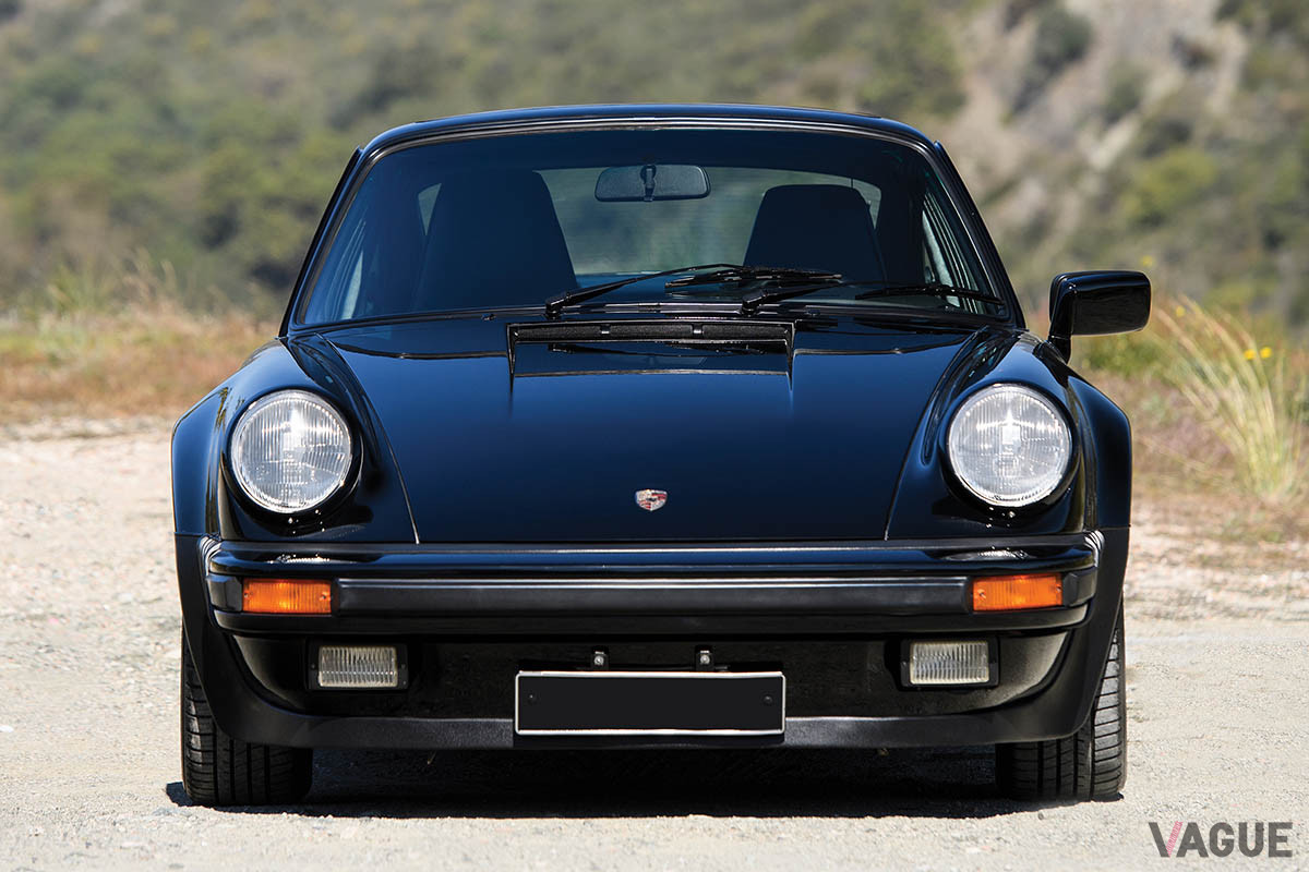 1985年式ポルシェ「911ターボ」（C）2020 Courtesy of RM Sotheby's