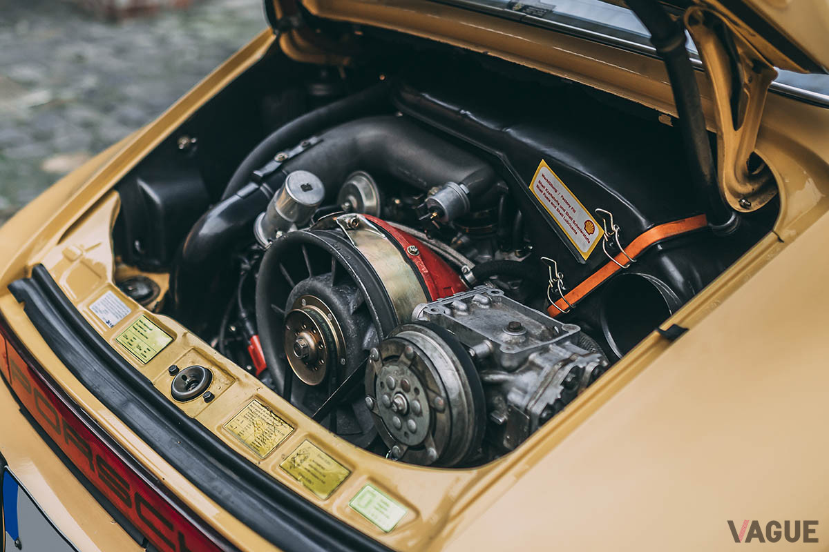 1977年式ポルシェ「911ターボ」（C）2020 Courtesy of RM Sotheby's