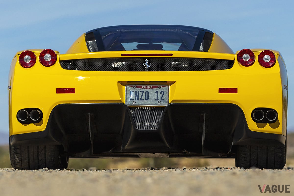 およそ2億3000万円−2億6000万円のエスティメートが付けられているフェラーリ「エンツォ」（C）2020 Courtesy of RM Sotheby's