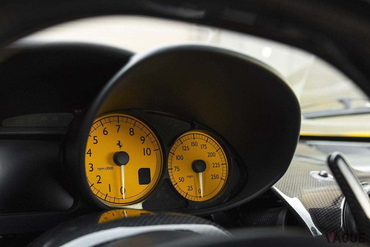 およそ2億3000万円−2億6000万円のエスティメートが付けられているフェラーリ「エンツォ」（C）2020 Courtesy of RM Sotheby's