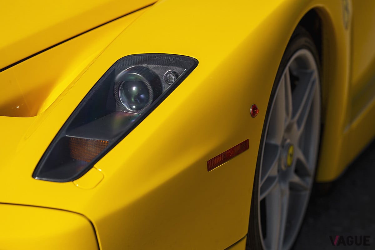 およそ2億3000万円−2億6000万円のエスティメートが付けられているフェラーリ「エンツォ」（C）2020 Courtesy of RM Sotheby's