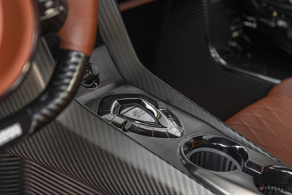 およそ3億円ほどの最低落札価格のついたケーニグセグ「レゲーラ」（C）2020 Courtesy of RM Sotheby's