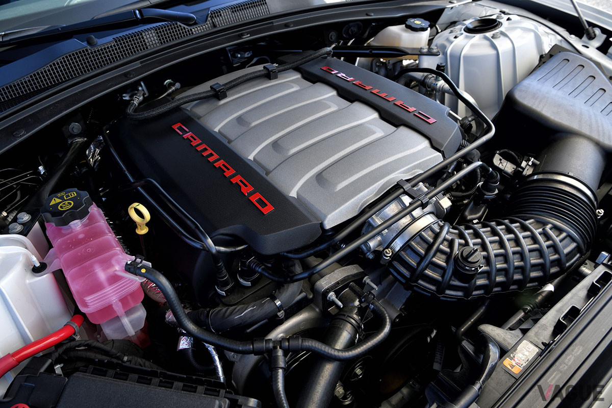 「カマロ クーペSS」に搭載される6168ccV型8気筒OHV
