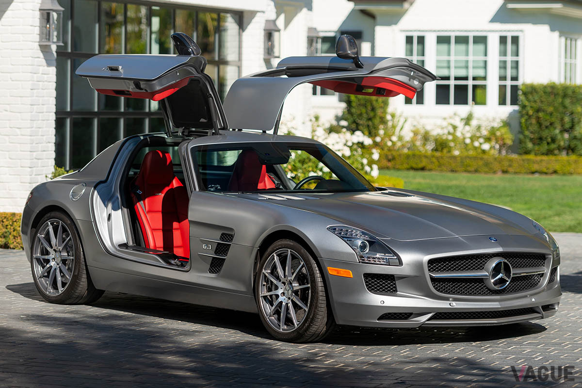 28万ドル（邦貨換算約3220万円）で落札されたメルセデスAMG「SLSクーペ」（C）2021 Courtesy of RM Sotheby's