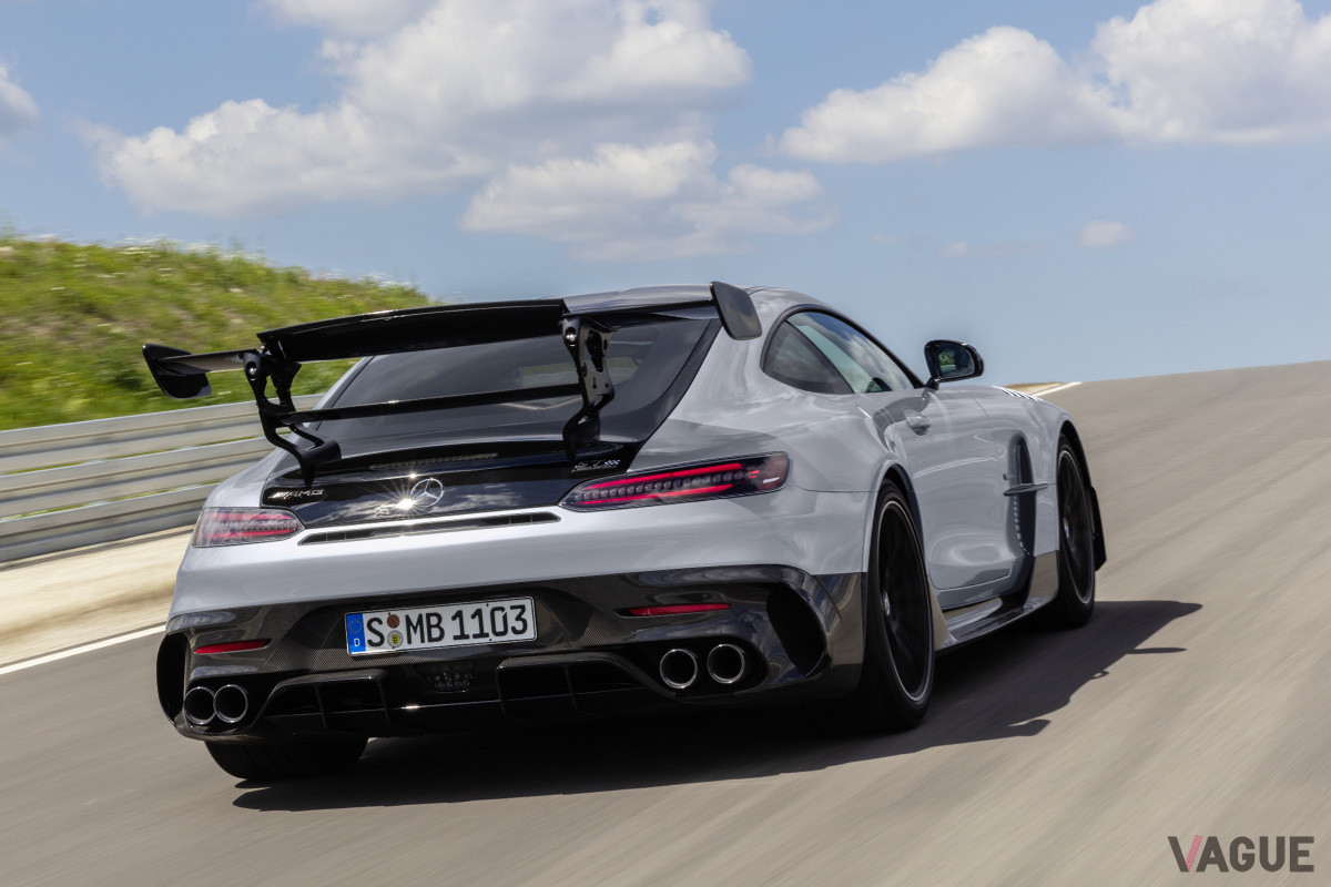 「スポーツモード」はニュルのような一部路面が荒れているサーキットにも対応する（C）Mercedes-Benz Group