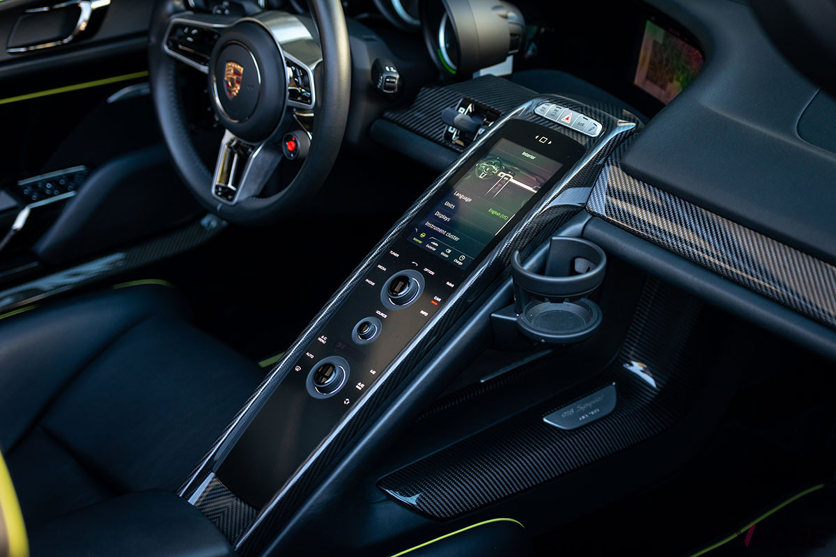 160万ドル（邦貨換算約1億8400万円）で落札されたポルシェ「918スパイダー」（C）2021 Courtesy of RM Sotheby's
