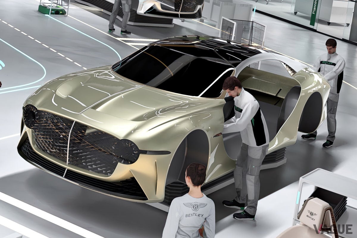 ドリームファクトリーの予想CGには、「EXP100GT」がラインを流れているようだが、実際に市販化されるかは発表されていない