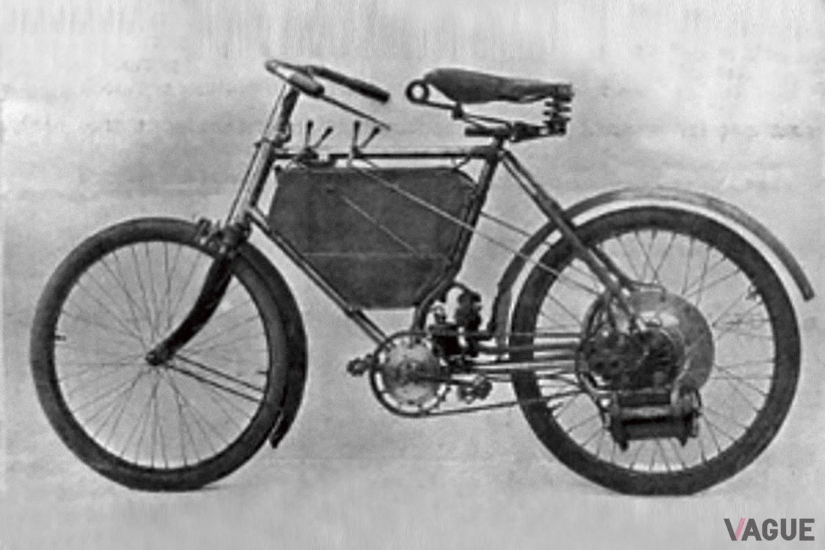 自動車ブランドとしても有名なフランスのプジョーは、1898年に1号機を発表した現存する世界最古のバイクブランドとしても知られている