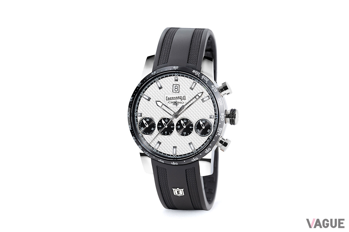 「31073 CN.05 CU」ラバーストラップモデル、103万4000円（消費税込）。各モデルともベルトはラバーストラップ、ステンレスブレスレット、アリゲーターレザーから選べる