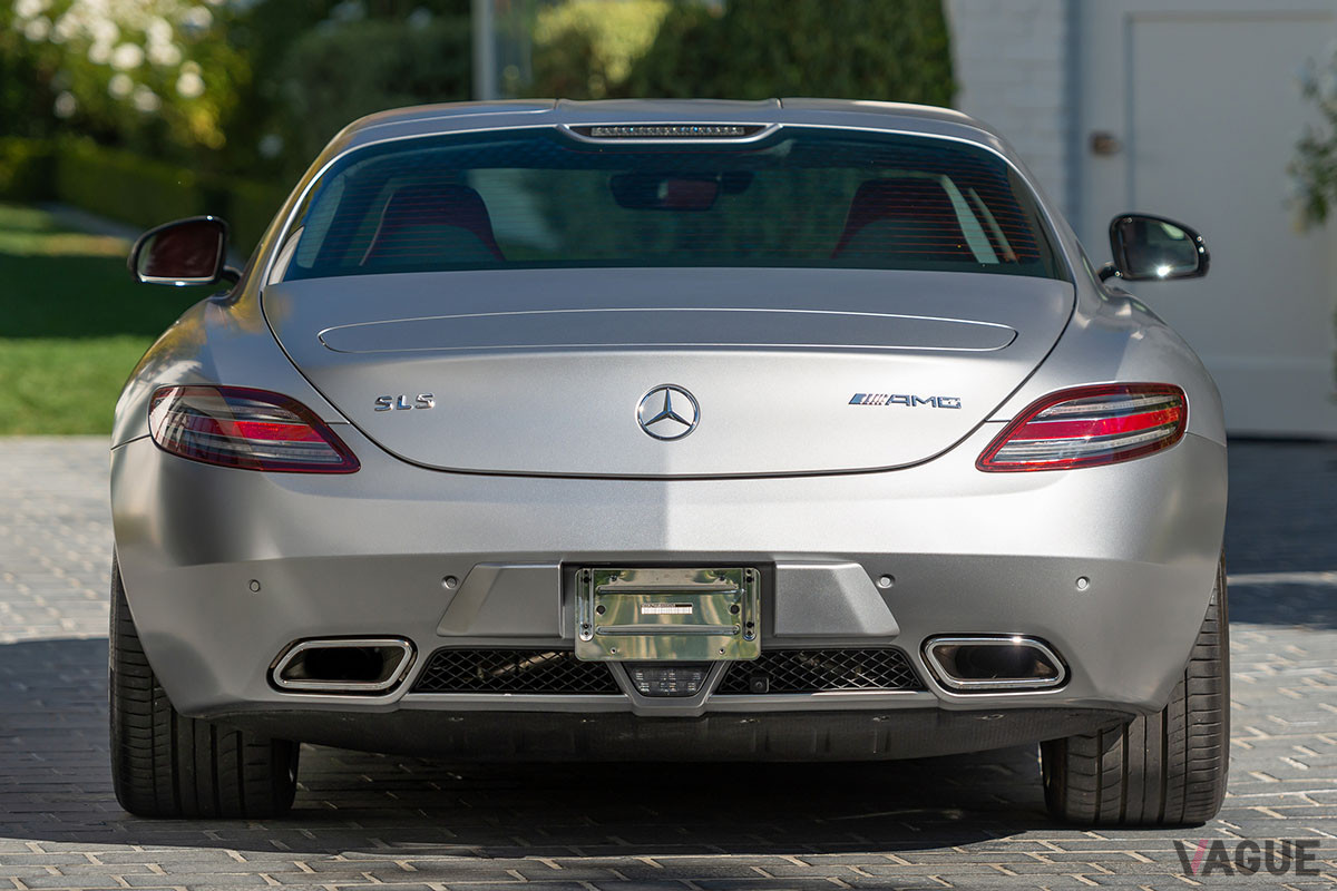 28万ドル（邦貨換算約3220万円）で落札されたメルセデスAMG「SLSクーペ」（C）2021 Courtesy of RM Sotheby's