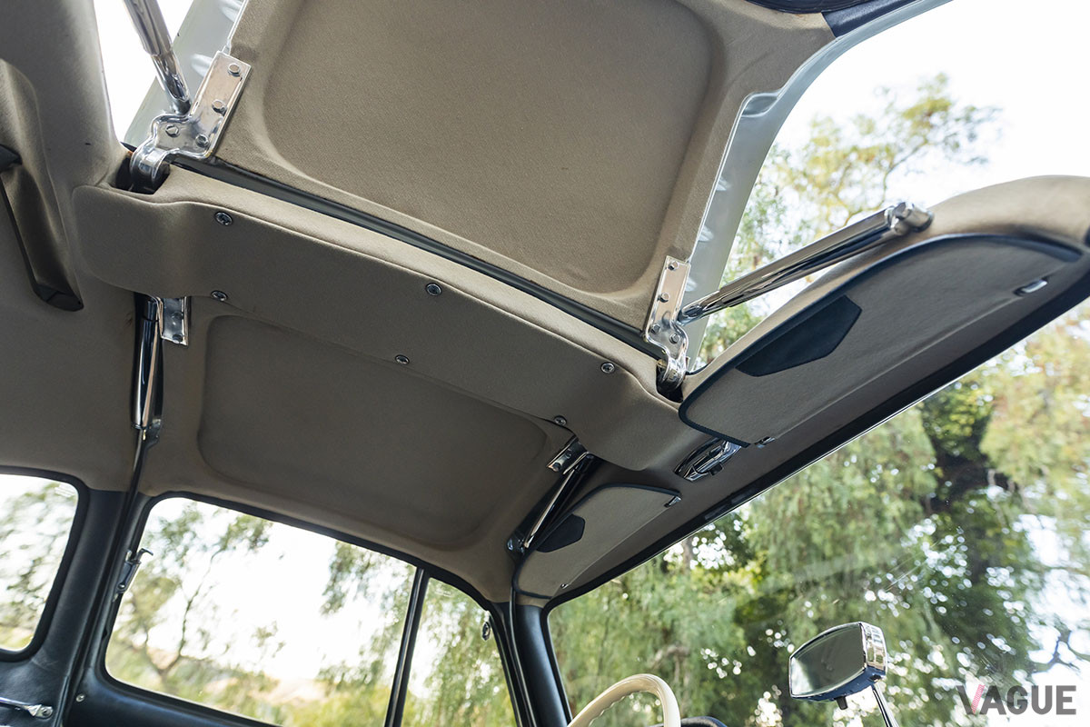 682万5000ドル（邦貨換算約7億8700万円）で落札されたメルセデス・ベンツ「300SL」（C）2021 Courtesy of RM Sotheby's