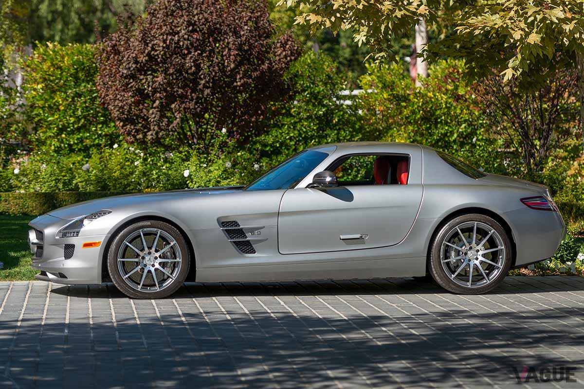 28万ドル（邦貨換算約3220万円）で落札されたメルセデスAMG「SLSクーペ」（C）2021 Courtesy of RM Sotheby's