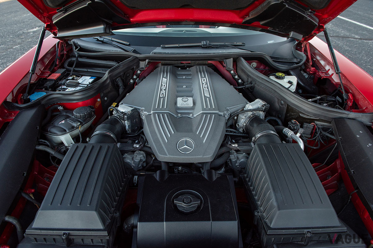 15万1200ドル（邦貨換算約1740万円）で落札されたメルセデスAMG「SLSロードスター」（C）2021 Courtesy of RM Sotheby's
