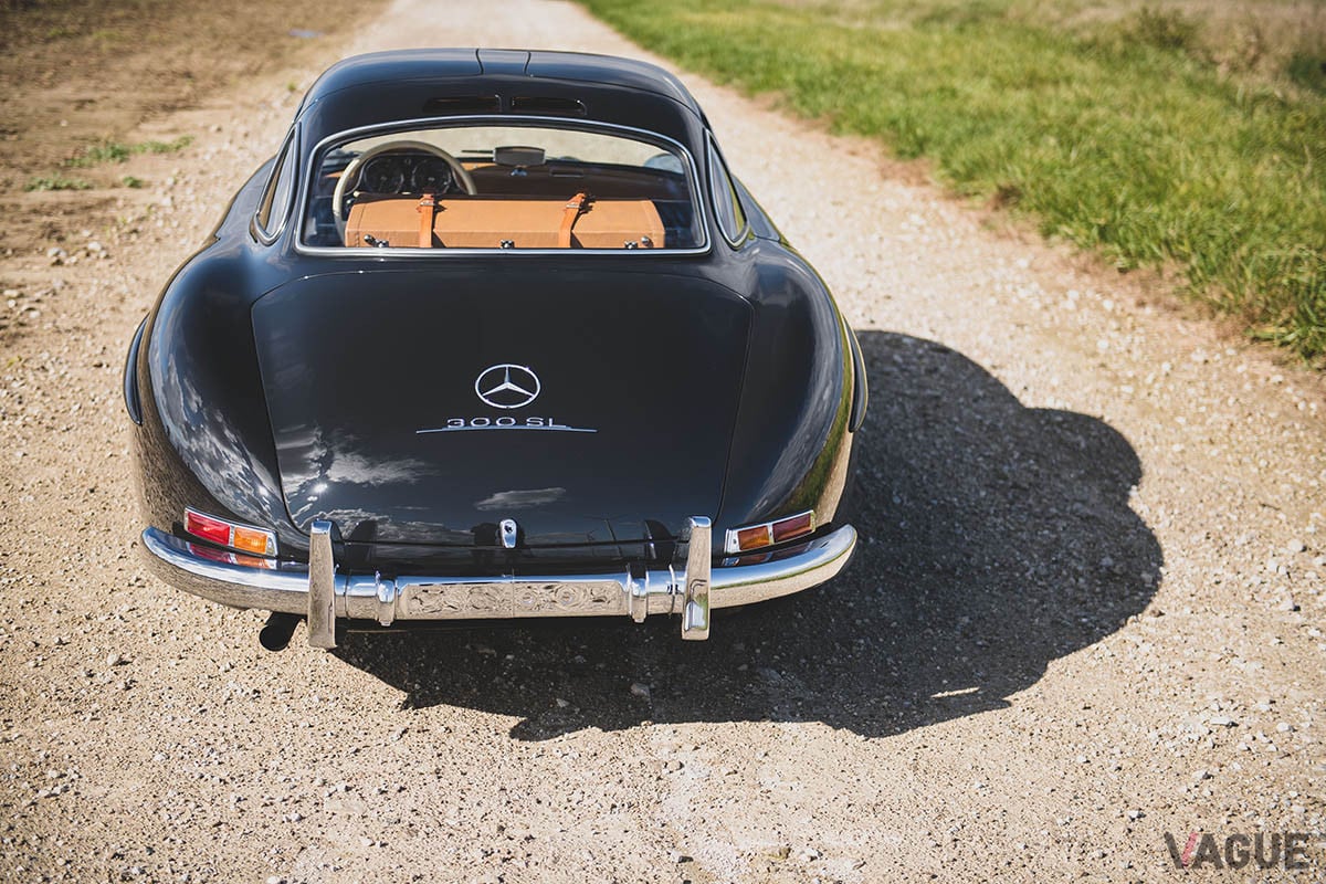 171万ドル（約1億9640万円）で落札されたメルセデス・ベンツ「300SL」（C）2021 Courtesy of RM Sotheby's