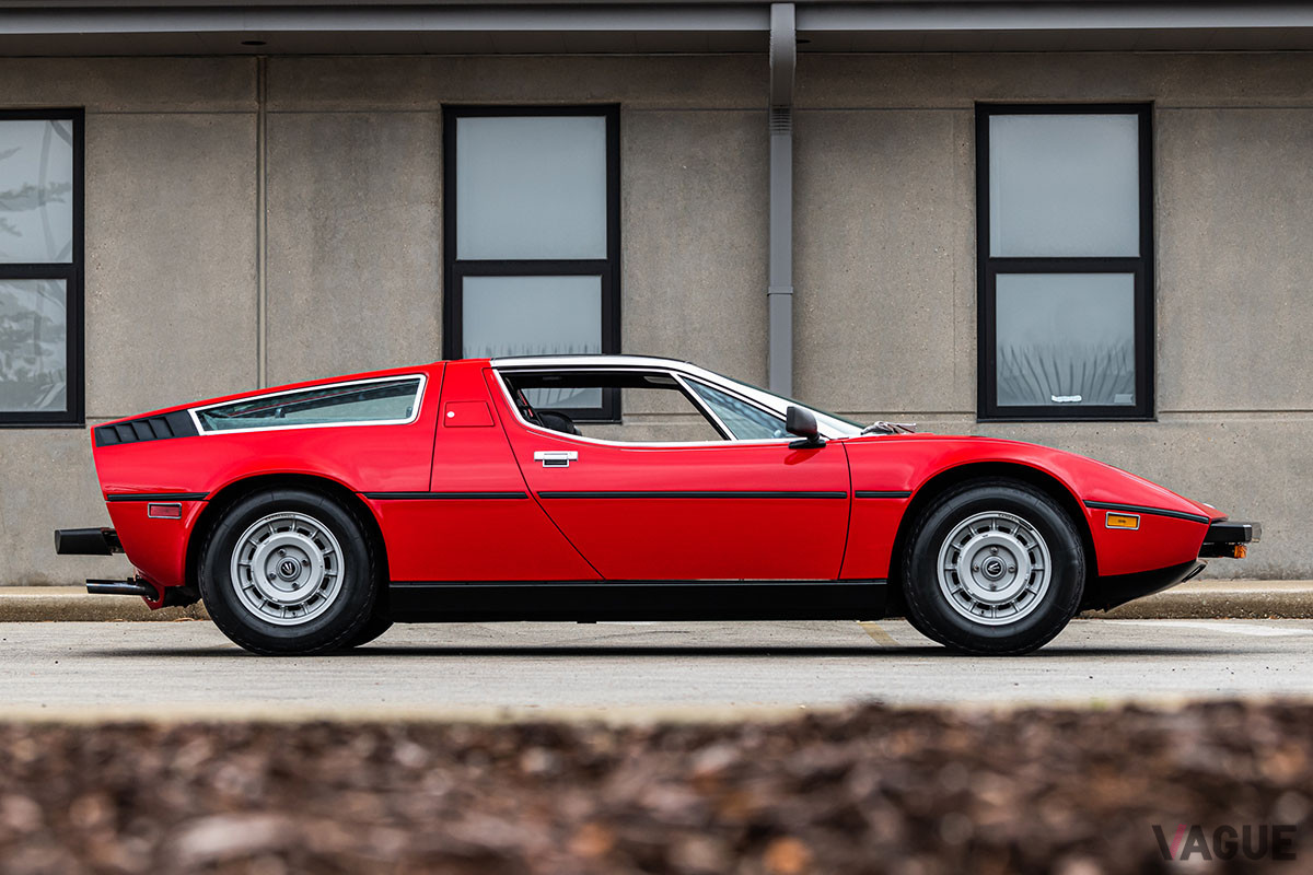 26万8800ドル（邦貨換算約3100万円）で落札されたマセラティ「ボーラ」（C）2021 Courtesy of RM Sotheby's