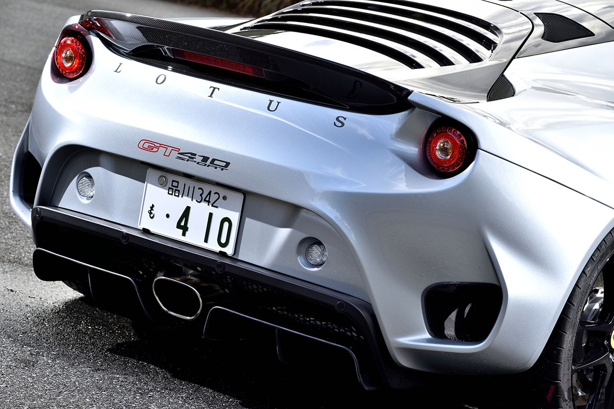 ロータス「エヴォーラGT410スポーツ」の車両価格（消費税込）は、MTが1496万円、ATが1536万7000円