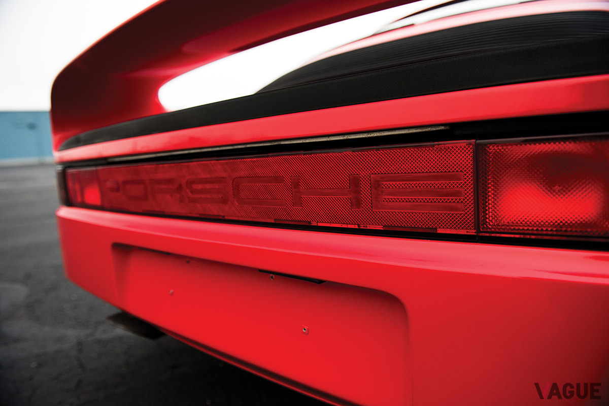 160万ドル（邦貨換算約1億8400万円）で落札されたポルシェ「959」（C）2021 Courtesy of RM Sotheby's