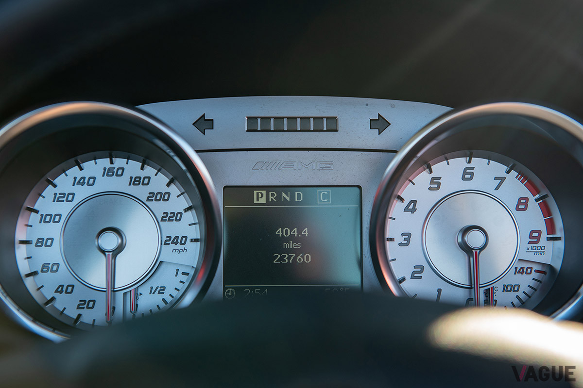 15万1200ドル（邦貨換算約1740万円）で落札されたメルセデスAMG「SLSロードスター」（C）2021 Courtesy of RM Sotheby's