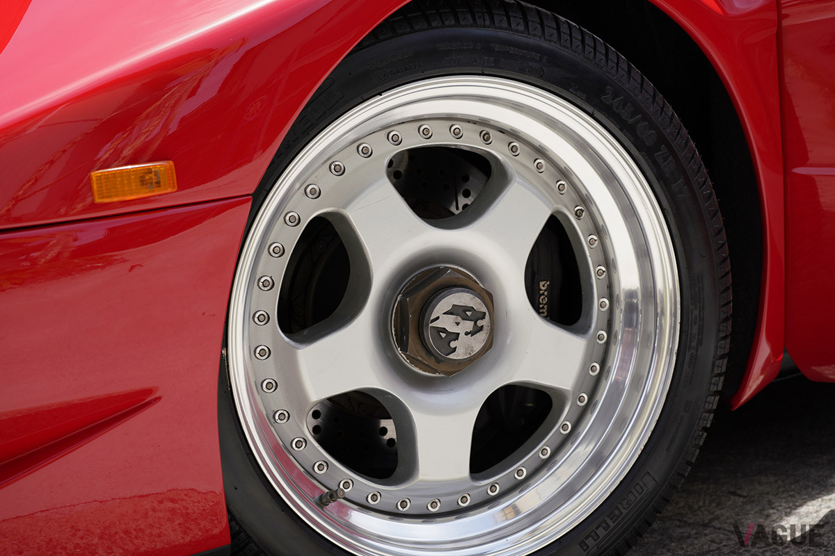 2003年にザンポッリはチゼータ・オートモーティブ USAを設立、いまでもV16Tを受注生産にて購入することができる