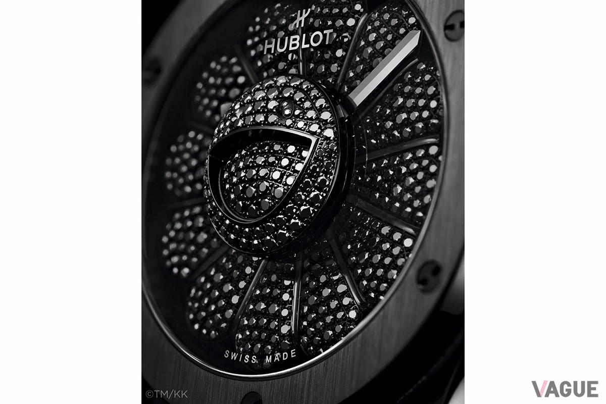 Classic Fusion Takashi Murakami All Black（クラシック・フュージョン タカシムラカミ オールブラック）317万9000円（消費税込）（C）TM/KK