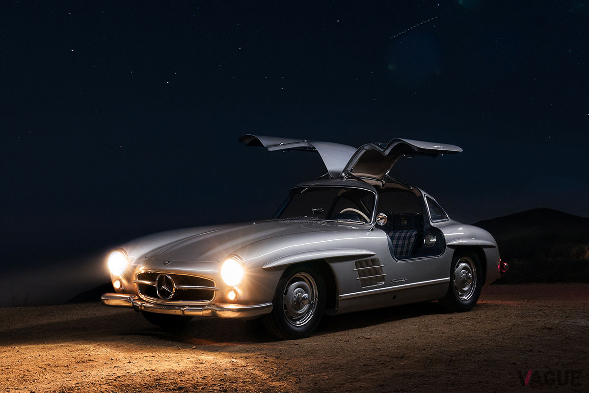 682万5000ドル（邦貨換算約7億8700万円）で落札されたメルセデス・ベンツ「300SL」（C）2021 Courtesy of RM Sotheby's