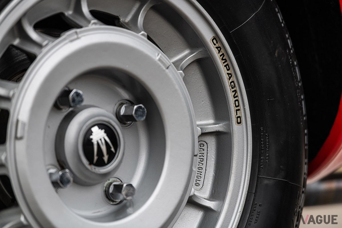 26万8800ドル（邦貨換算約3100万円）で落札されたマセラティ「ボーラ」（C）2021 Courtesy of RM Sotheby's