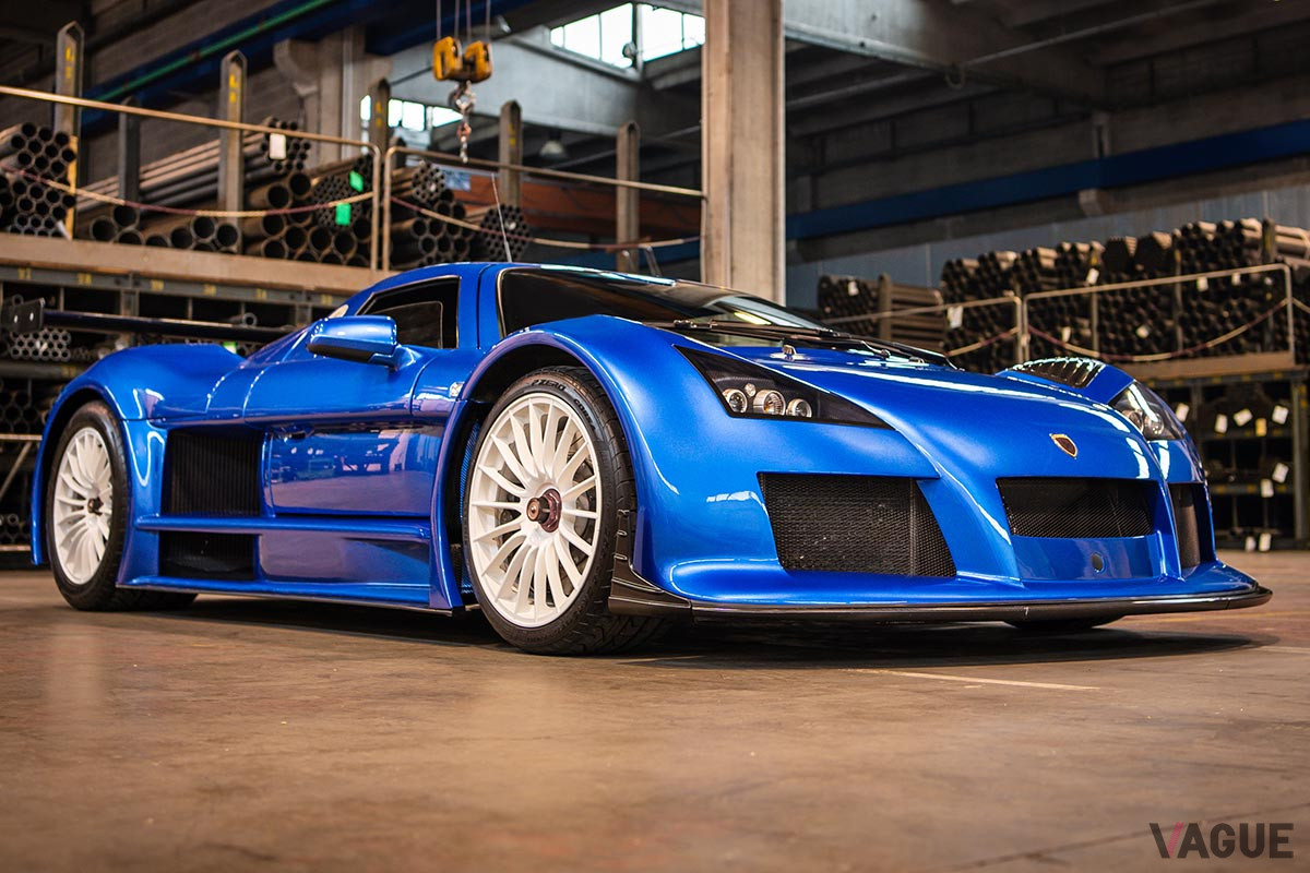 ニュルブルクリンクのラップタイムは、フェラーリ「エンツォ」やマセラティ「MC12」、ポルシェ「カレラGT」よりも15秒以上速かったグンペルト「アポロ」（C）2021 Courtesy of RM Sotheby's