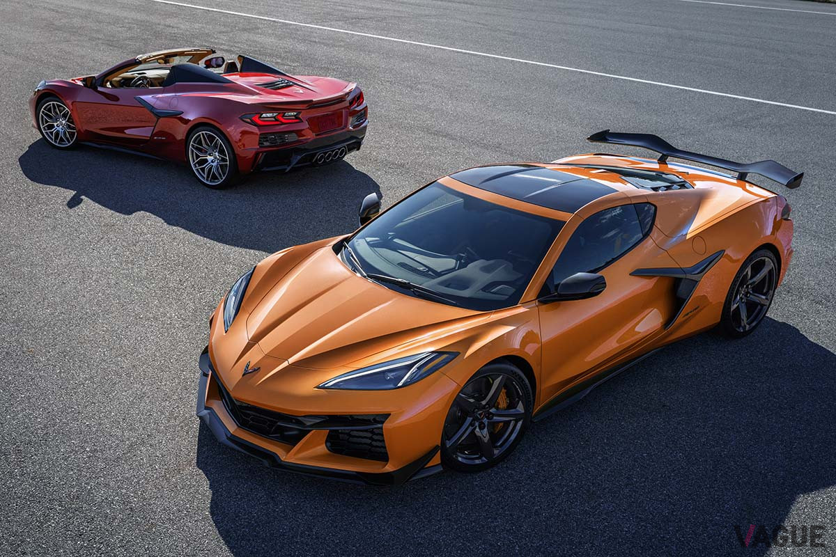 「コルベットZ06」は、クーペとコンバーチブルのふたつのボディタイプを用意する。クーペはルーフを取り外しできるタルガトップになっている（C）General Motors
