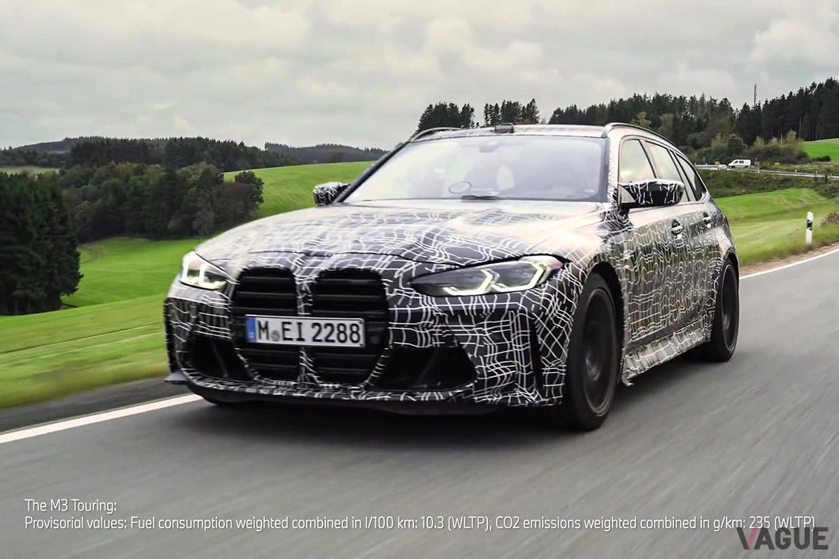 縦長キドニー・グリルを装備するなど、前から見るとセダンとほとんど変わらない（C）YouTube（BMW M）