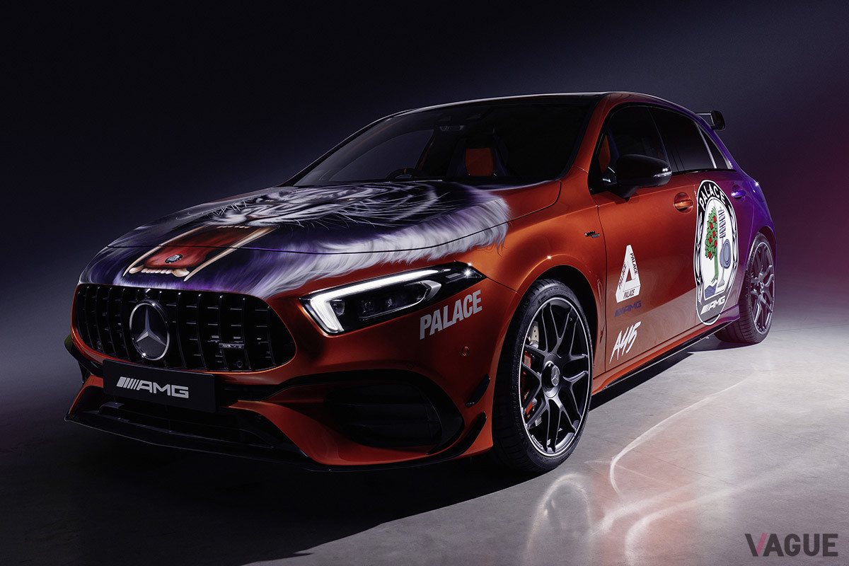 「メルセデスAMG A45 S PALACEエディション・タイガー・ロンドン」