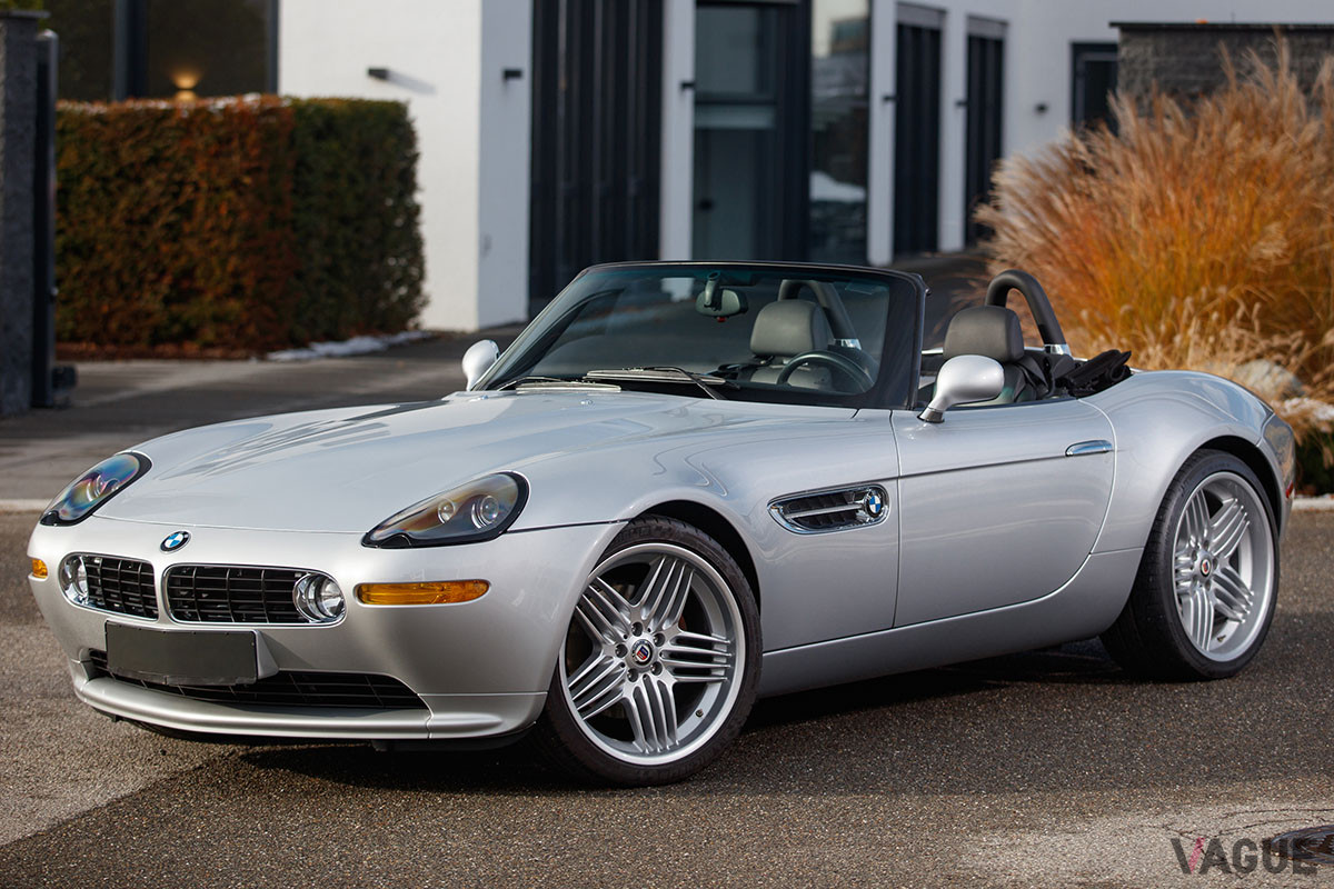 26万3750ユーロ（邦貨換算約3300万円）で落札されたBMWアルピナ「ロードスターV8」（C）2021 Courtesy of RM Sotheby's