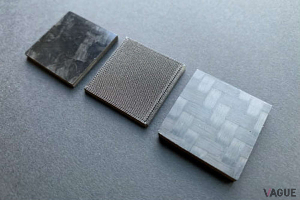 ランボルギーニが開発・製造したCFRP。左は近年、採用メーカーが増えてきたフォージド・コンポジット製法のCFRP（C）Automobili Lamborghini