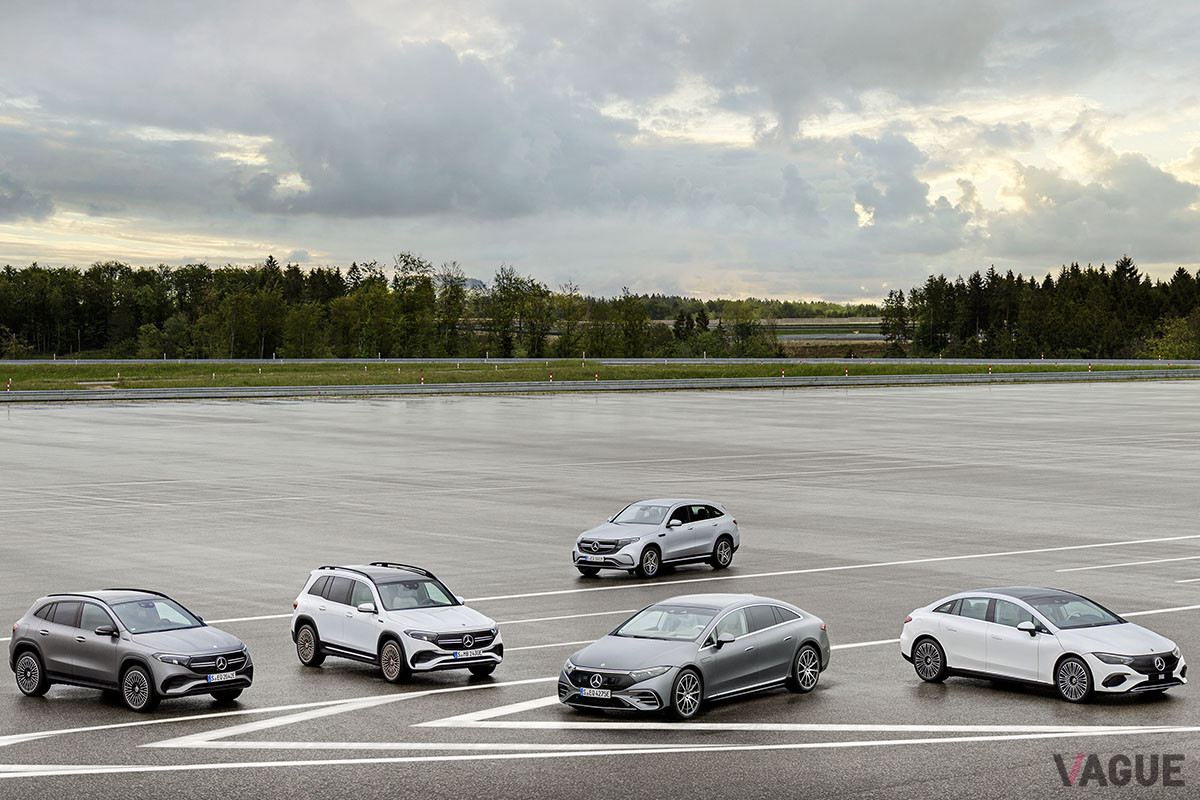 メルセデス・ベンツの電動化ブランドである「EQ」の代表的モデルたち（C）Mercedes-Benz Group