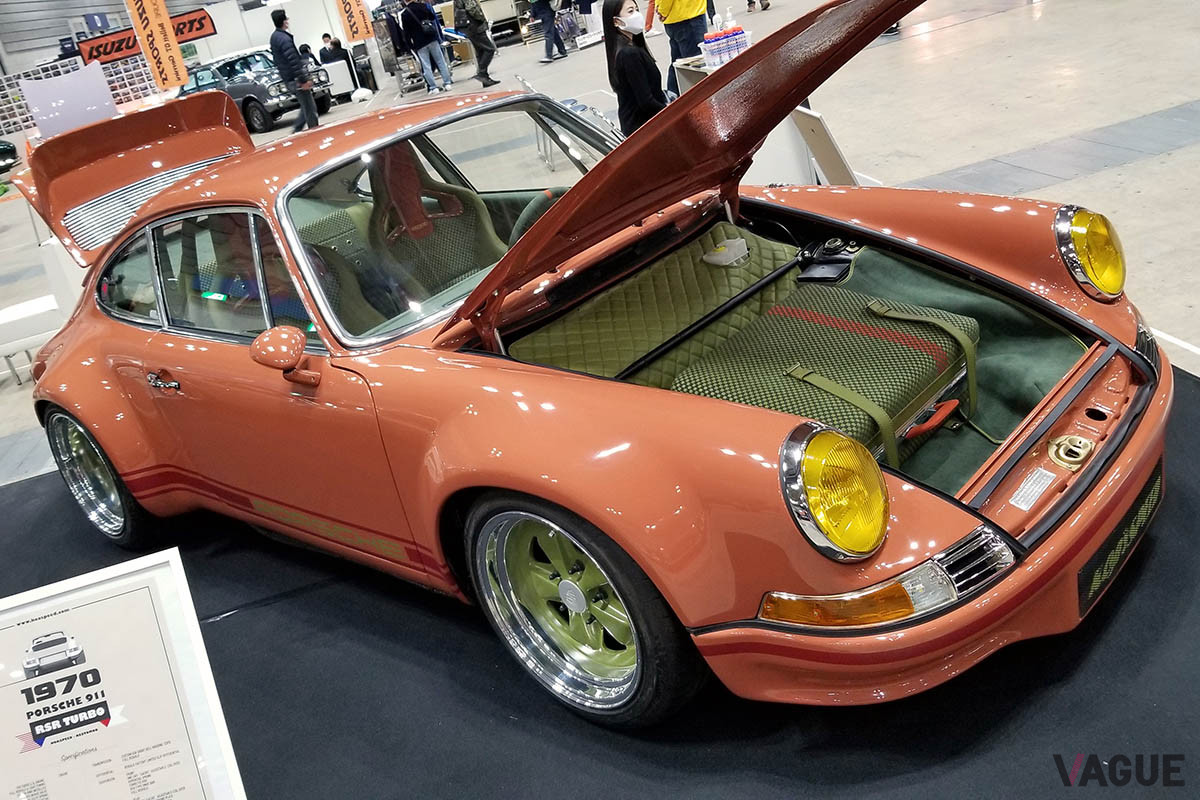 日本でポルシェを専門に取り組んでいる「KOASPEED」が手がけた1970年式の901型ポルシェ「911」
