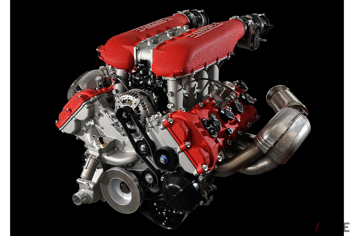 「Z06」のエンジニアが参考にした、フェラーリ「458」のV8エンジン。先代モデルの「F430」や「360」にもフラットプレーンクランクは使われている（C）Ferrari NV