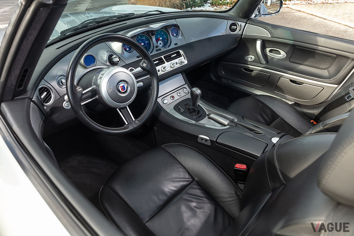 26万3750ユーロ（邦貨換算約3300万円）で落札されたBMWアルピナ「ロードスターV8」（C）2021 Courtesy of RM Sotheby's