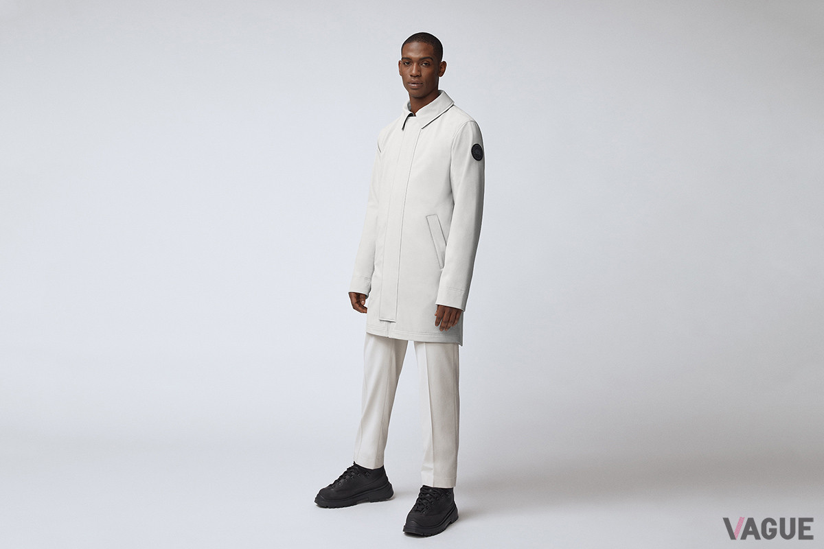 クラシックスタイルに、究極の多用途性と外気からの保護性能を組み合わせた「WINSLOW COAT」は、カナダグースならではのディテールと性能を備える