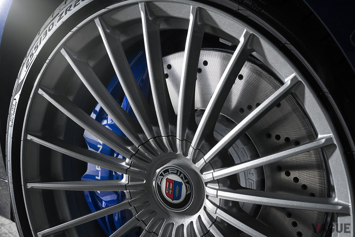 アルピナ車の伝統でもある20本スポークホイール（C）Alpina Automobiles