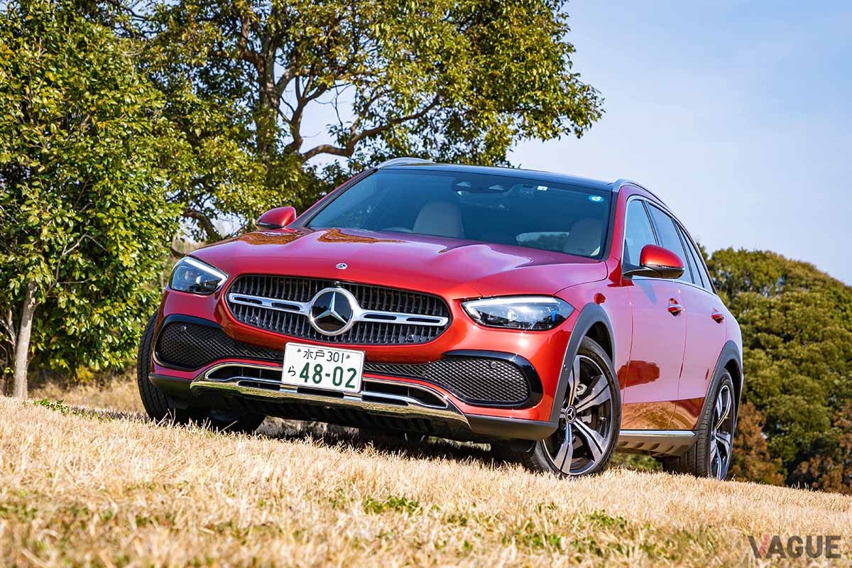 Cクラス ステーションワゴンをSUV風に仕立てたクロスオーバーモデルで、現行Cクラスの本命ともいわれるオールテレインがついに上陸